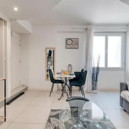 Gare Et Metro 3mn A Pied