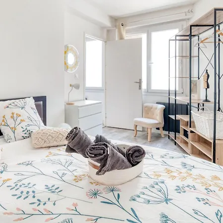 Gare Et Metro 3mn A Pied