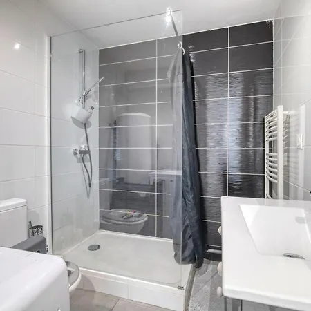 Gare Et Metro 3mn A Pied Apartment *